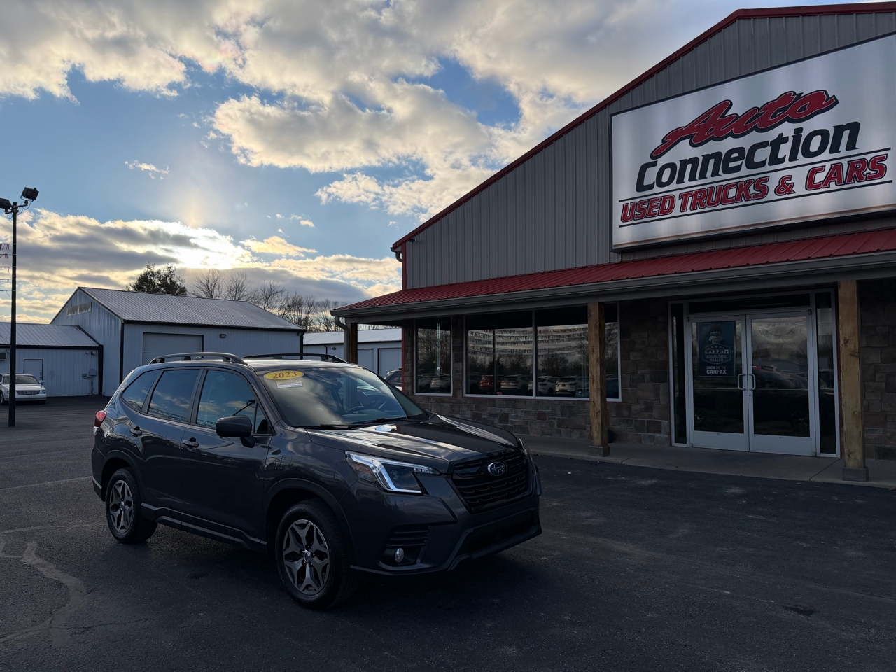 2023 Subaru Forester Premium CVT