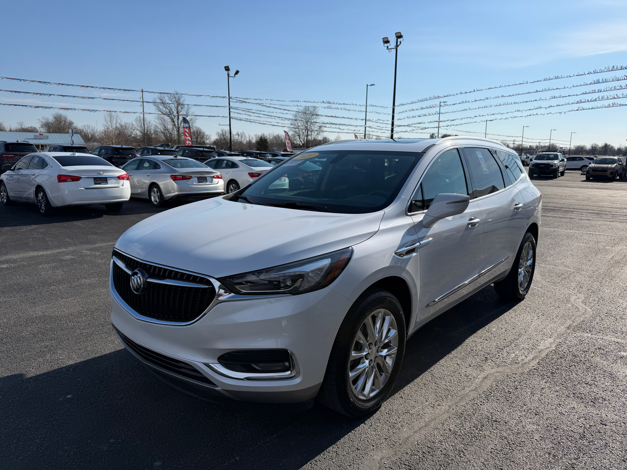 Buick Enclave AWD 4dr Essence 2021
