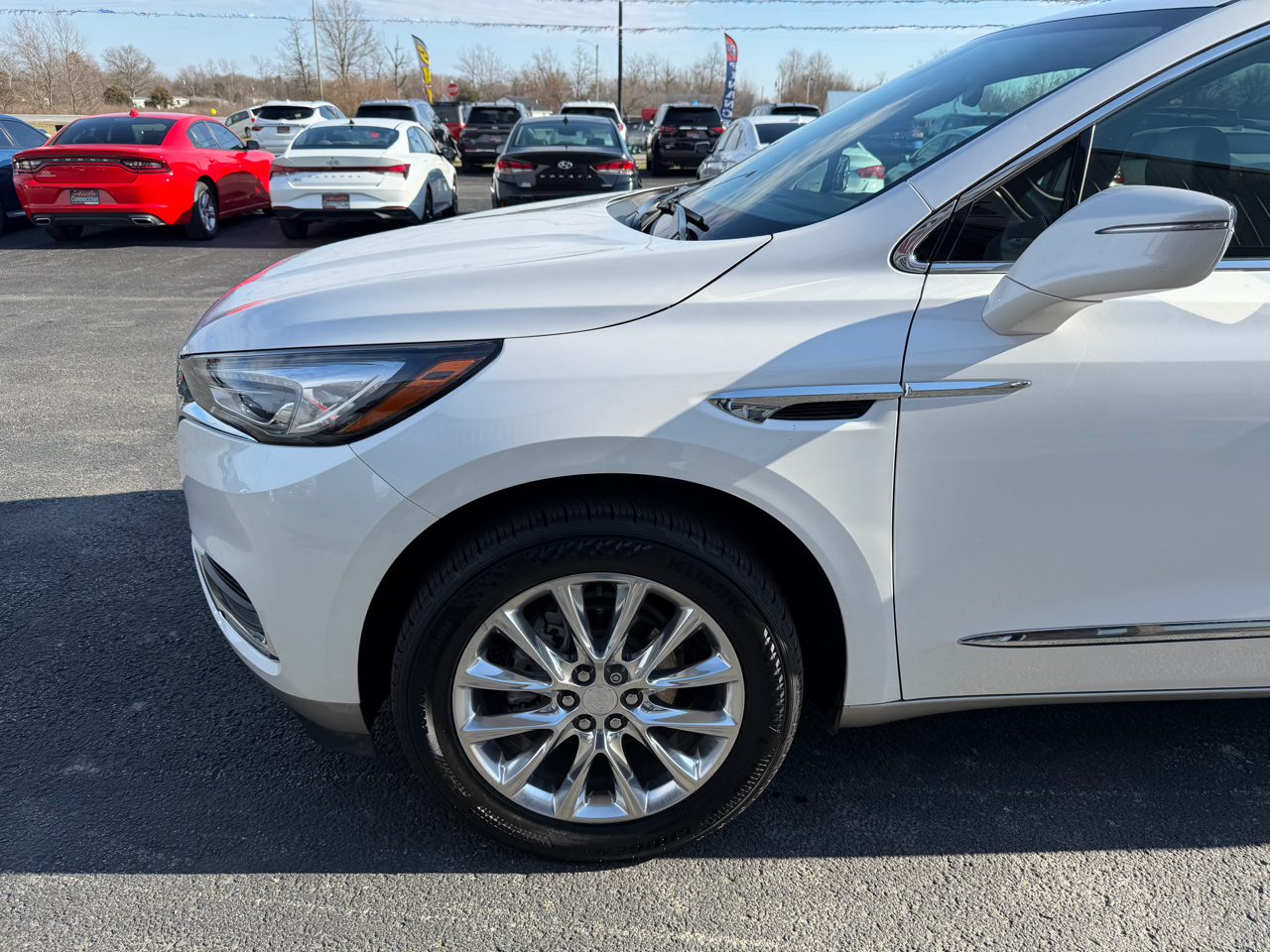 Buick Enclave AWD 4dr Essence 2021
