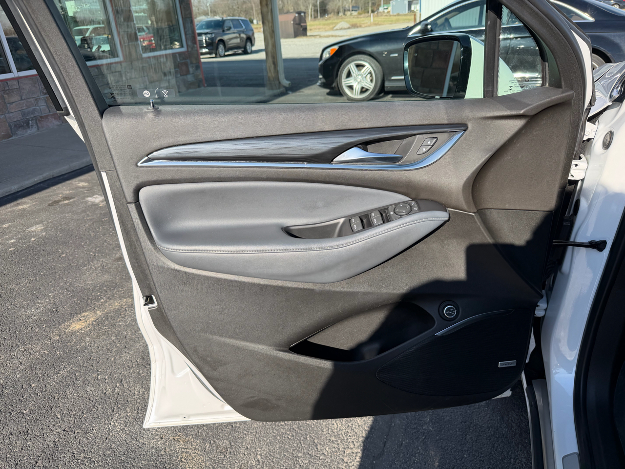 Buick Enclave AWD 4dr Essence 2021