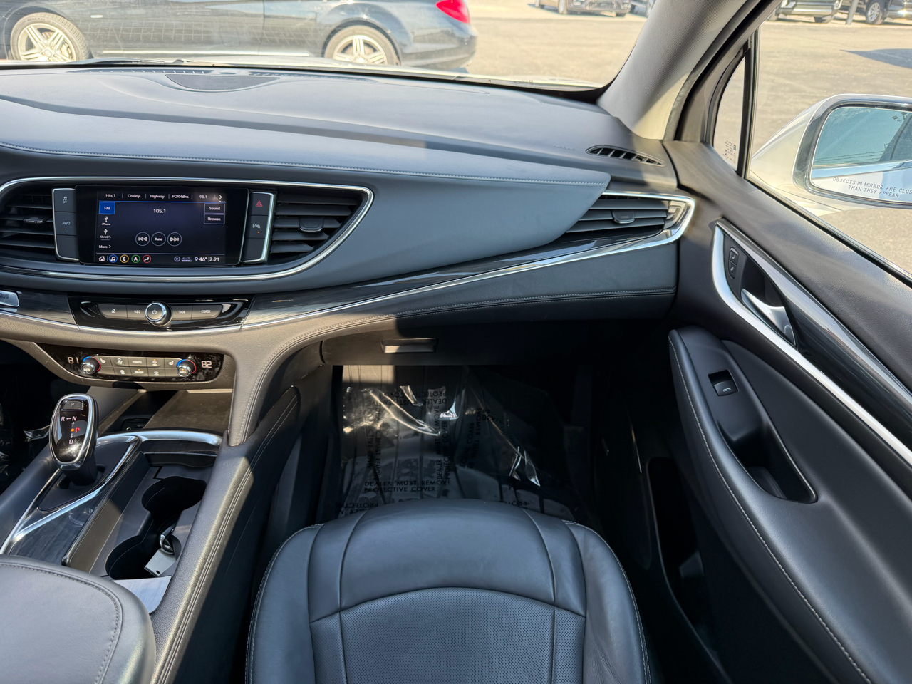 Buick Enclave AWD 4dr Essence 2021