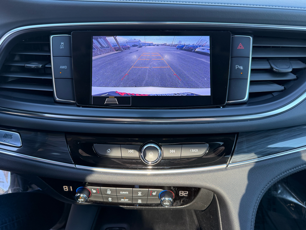 Buick Enclave AWD 4dr Essence 2021