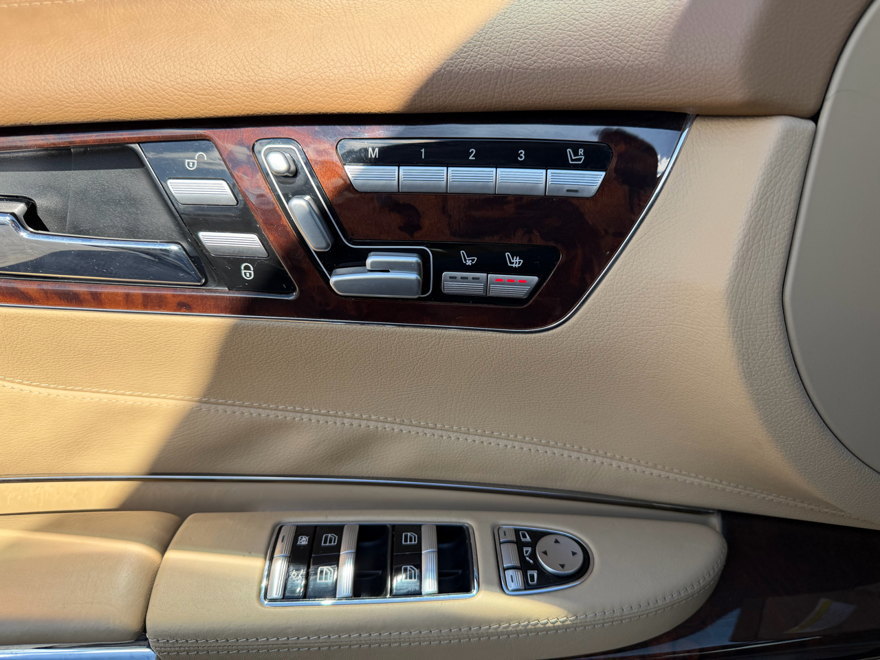 Mercedes-Benz CL-Class 2dr Cpe CL 550 4MATIC 2012