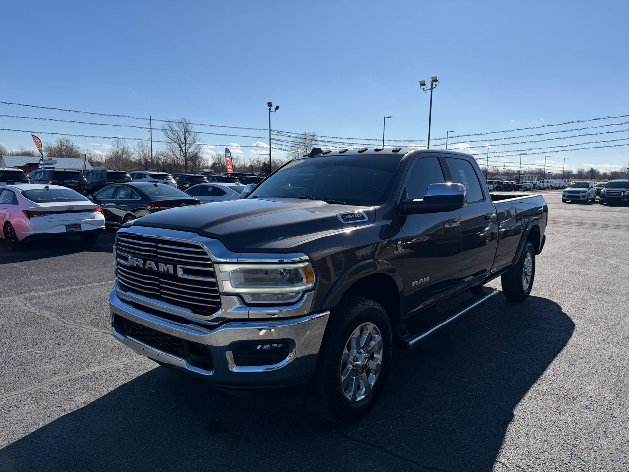 RAM 3500 Laramie 4x4 Crew Cab 8' Box 2022