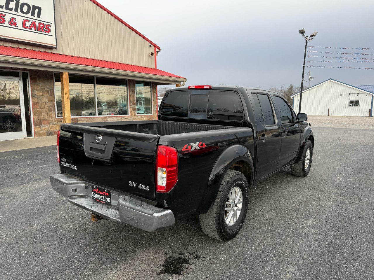 Nissan Frontier 4WD Crew Cab SWB Auto SV 2016