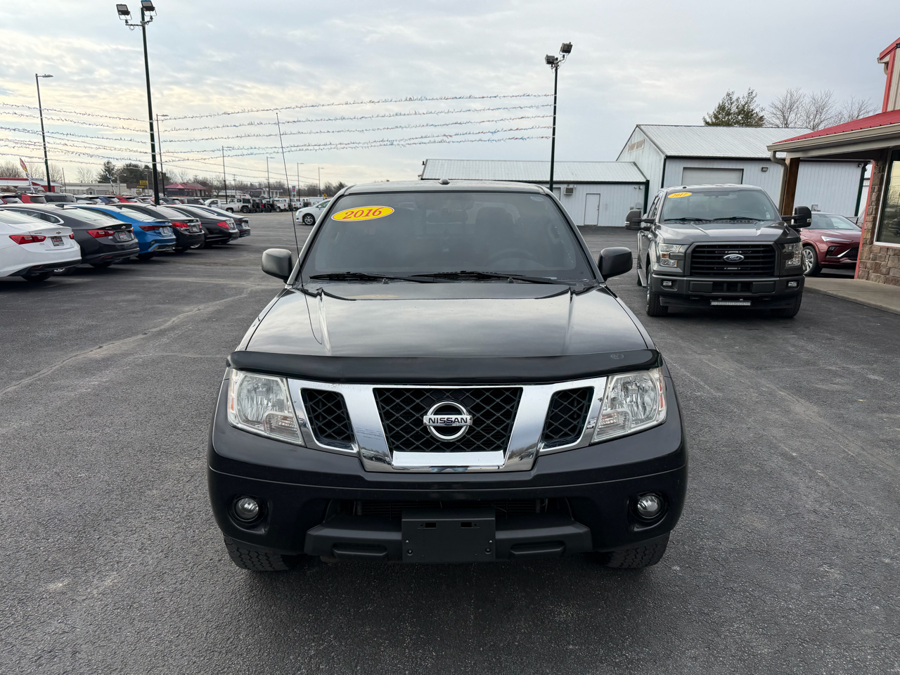 Nissan Frontier 4WD Crew Cab SWB Auto SV 2016