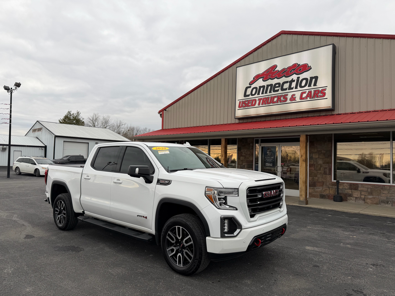 GMC Sierra 1500 4WD Crew Cab 147" AT4 2020