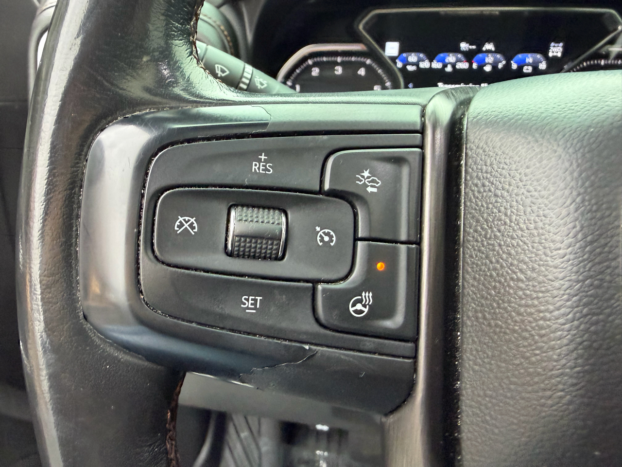 GMC Sierra 1500 4WD Crew Cab 147" AT4 2020