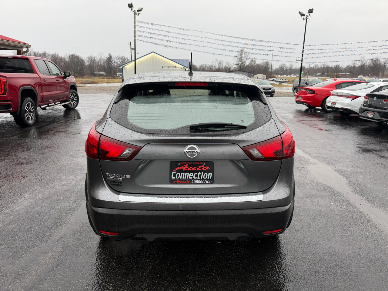Nissan Rogue Sport FWD S 2019