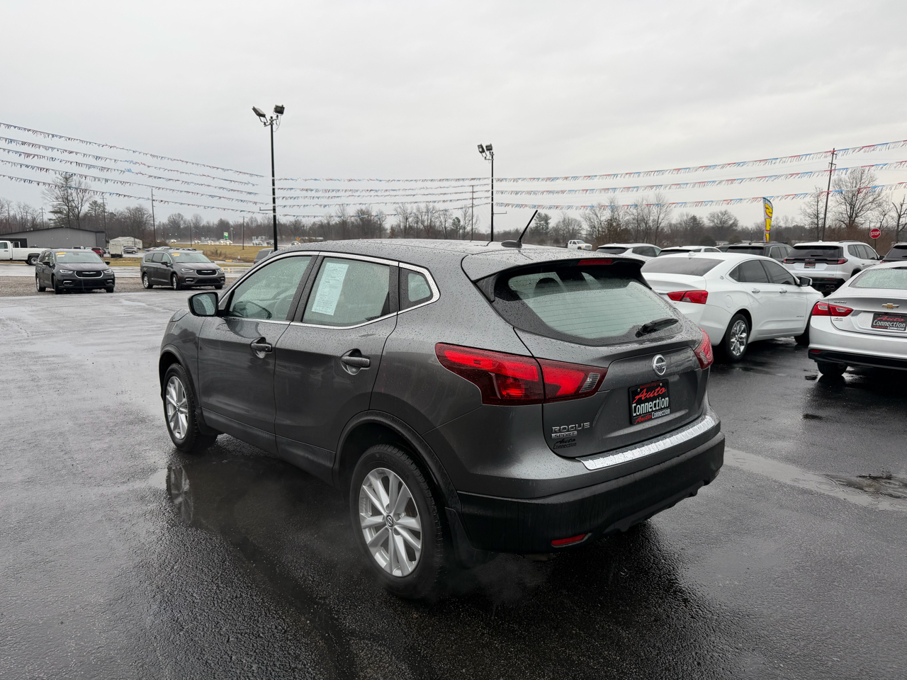 Nissan Rogue Sport FWD S 2019