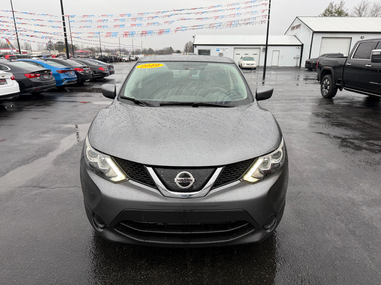 Nissan Rogue Sport FWD S 2019