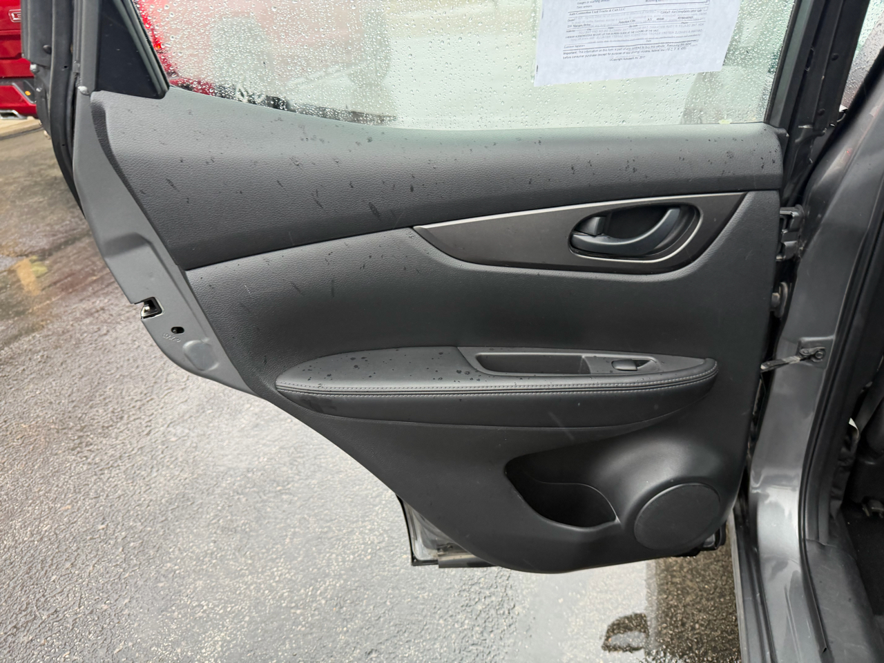 Nissan Rogue Sport FWD S 2019