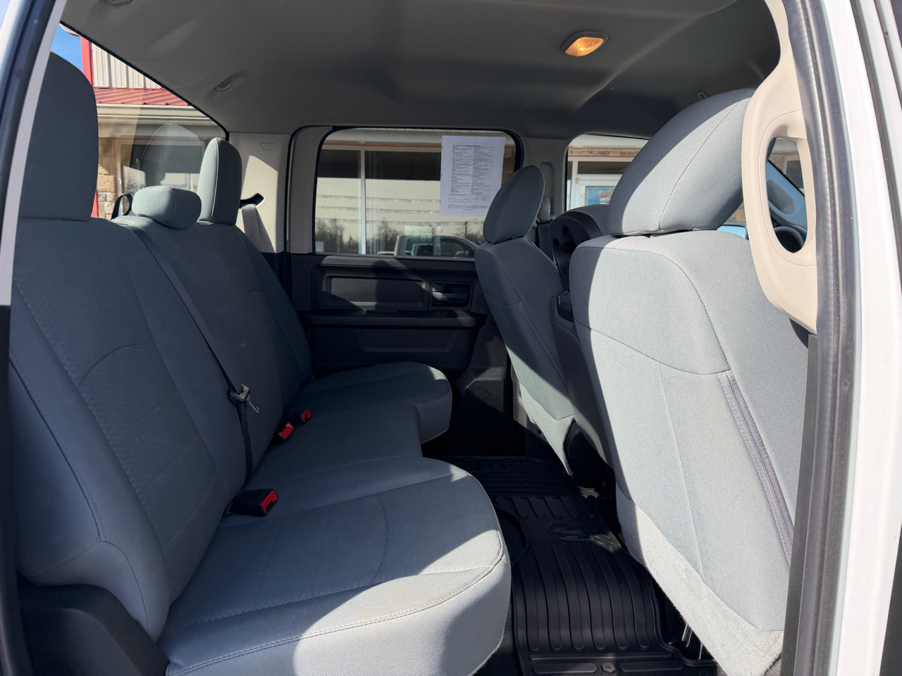 RAM 1500 Classic Tradesman 4x4 Crew Cab 5'7" Box 2020