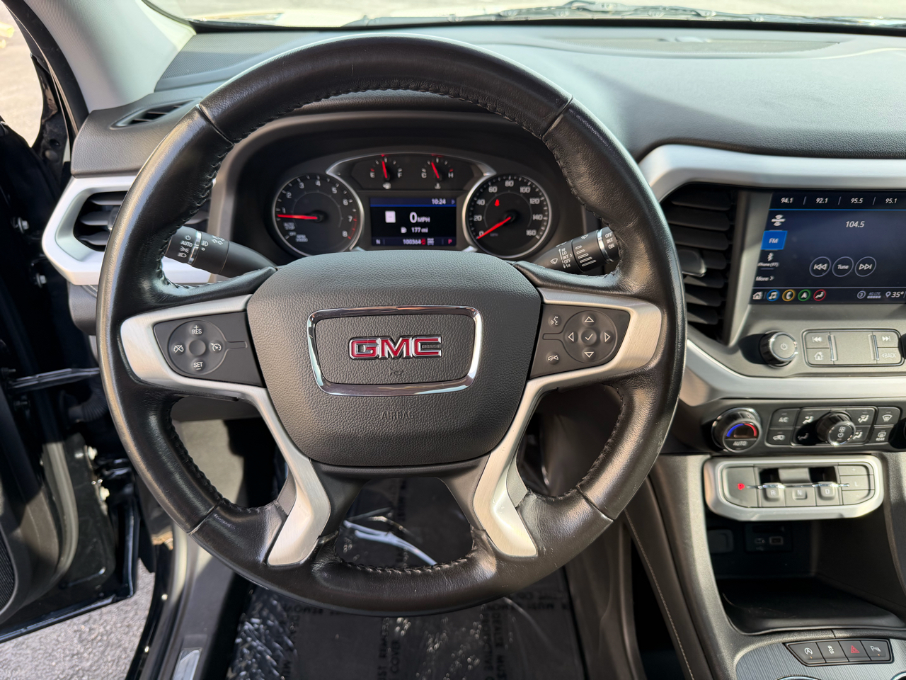 GMC Acadia AWD 4dr SLT 2020