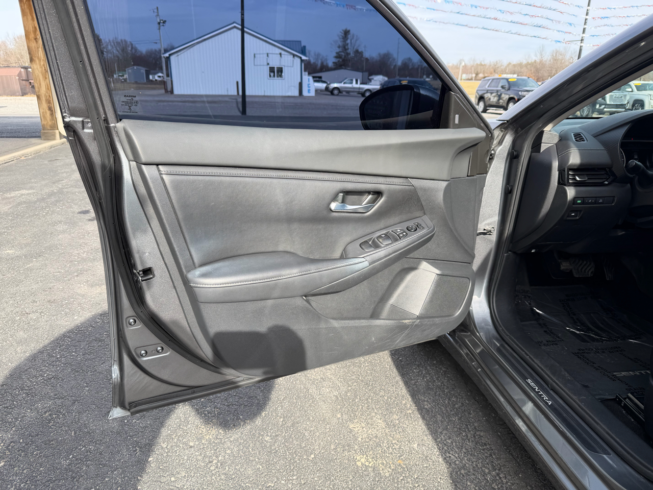 Nissan Sentra SV CVT 2023