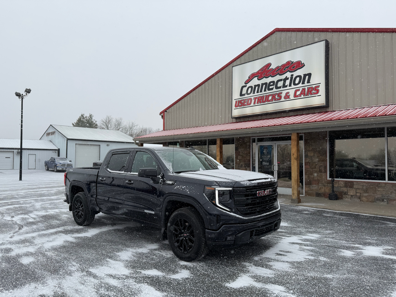 GMC Sierra 1500 4WD Crew Cab 147" Elevation w/3SB 2025