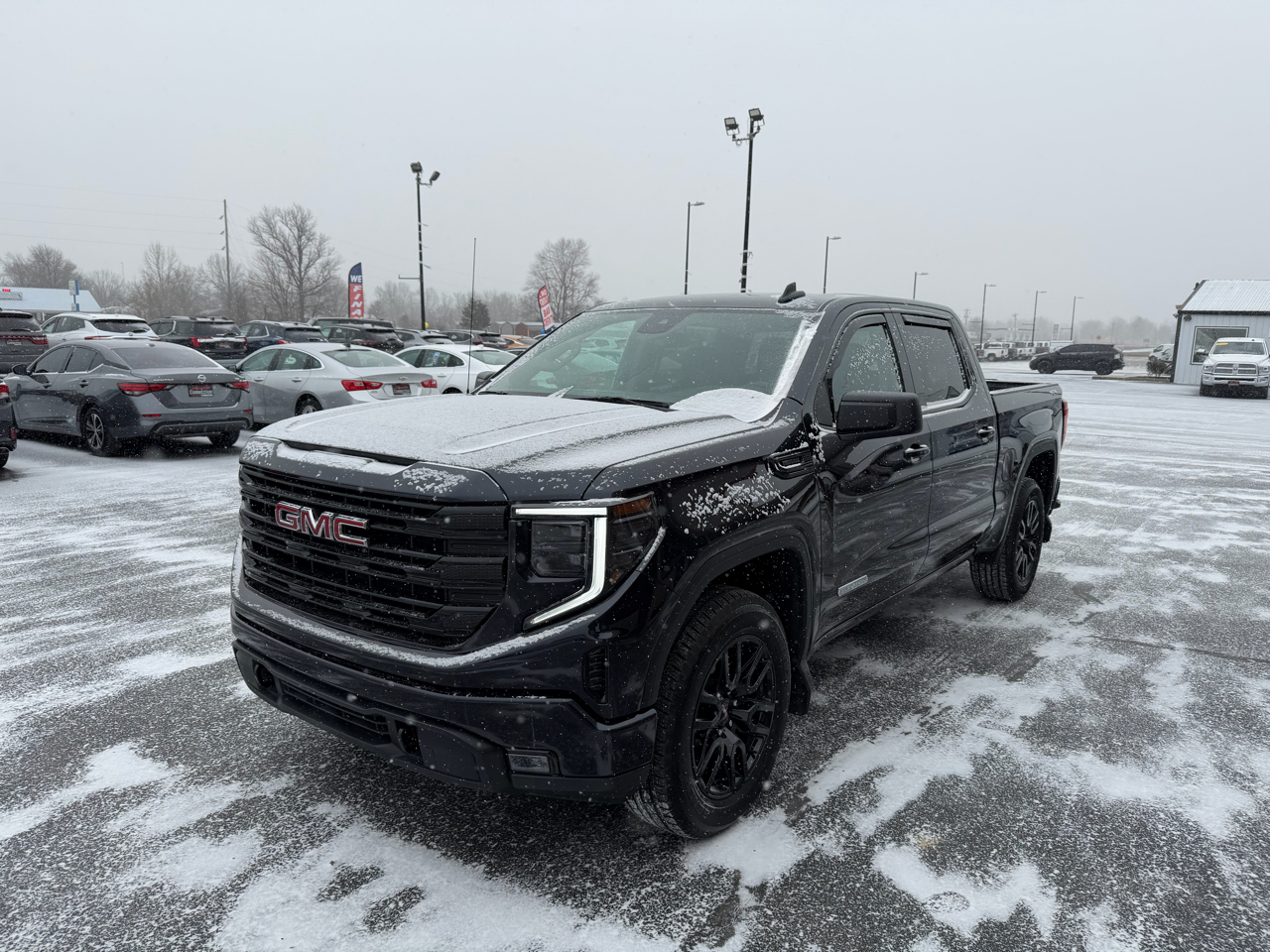 GMC Sierra 1500 4WD Crew Cab 147" Elevation w/3SB 2025