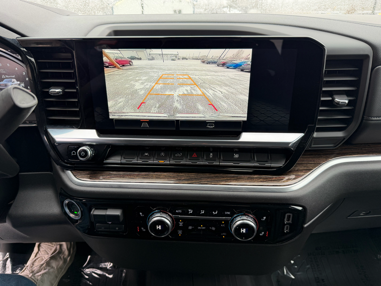 GMC Sierra 1500 4WD Crew Cab 147" Elevation w/3SB 2025