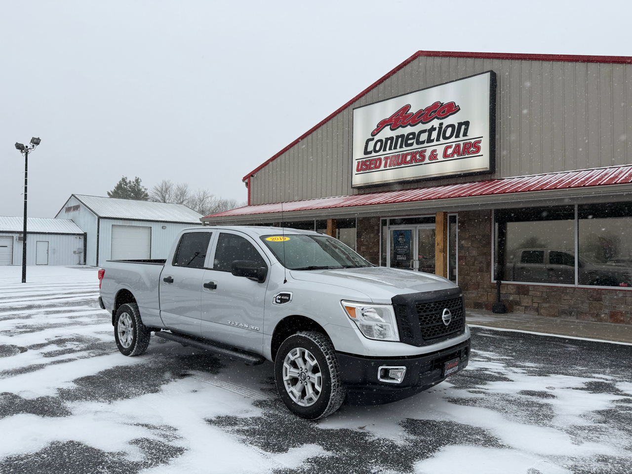 Nissan Titan XD 4x4 Diesel Crew Cab S 2019