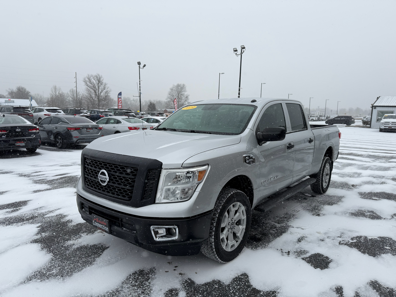 Nissan Titan XD 4x4 Diesel Crew Cab S 2019