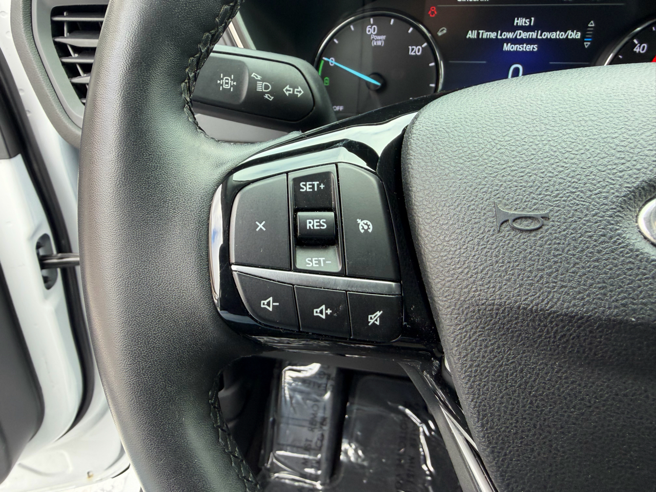 Ford Escape SE Hybrid FWD 2022