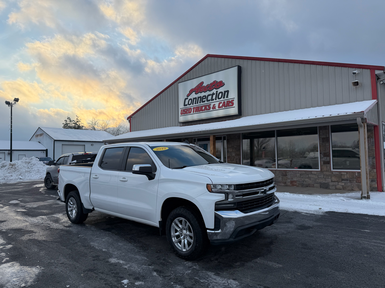 2019 Chevrolet Silverado 1500 4WD Crew Cab 147" LT