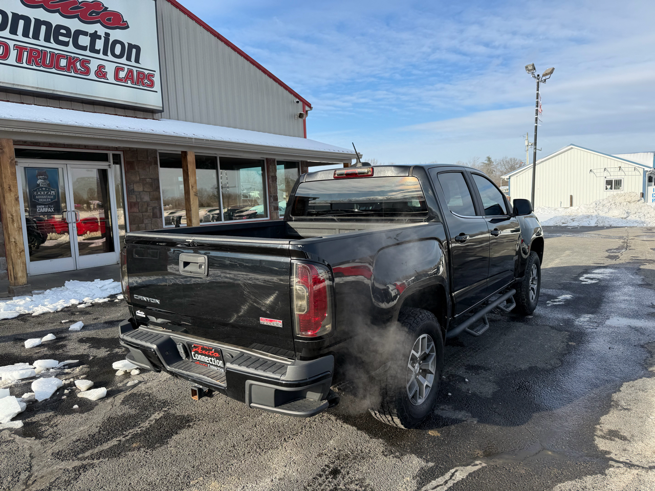GMC Canyon 4WD Crew Cab 128.3" SLE 2015