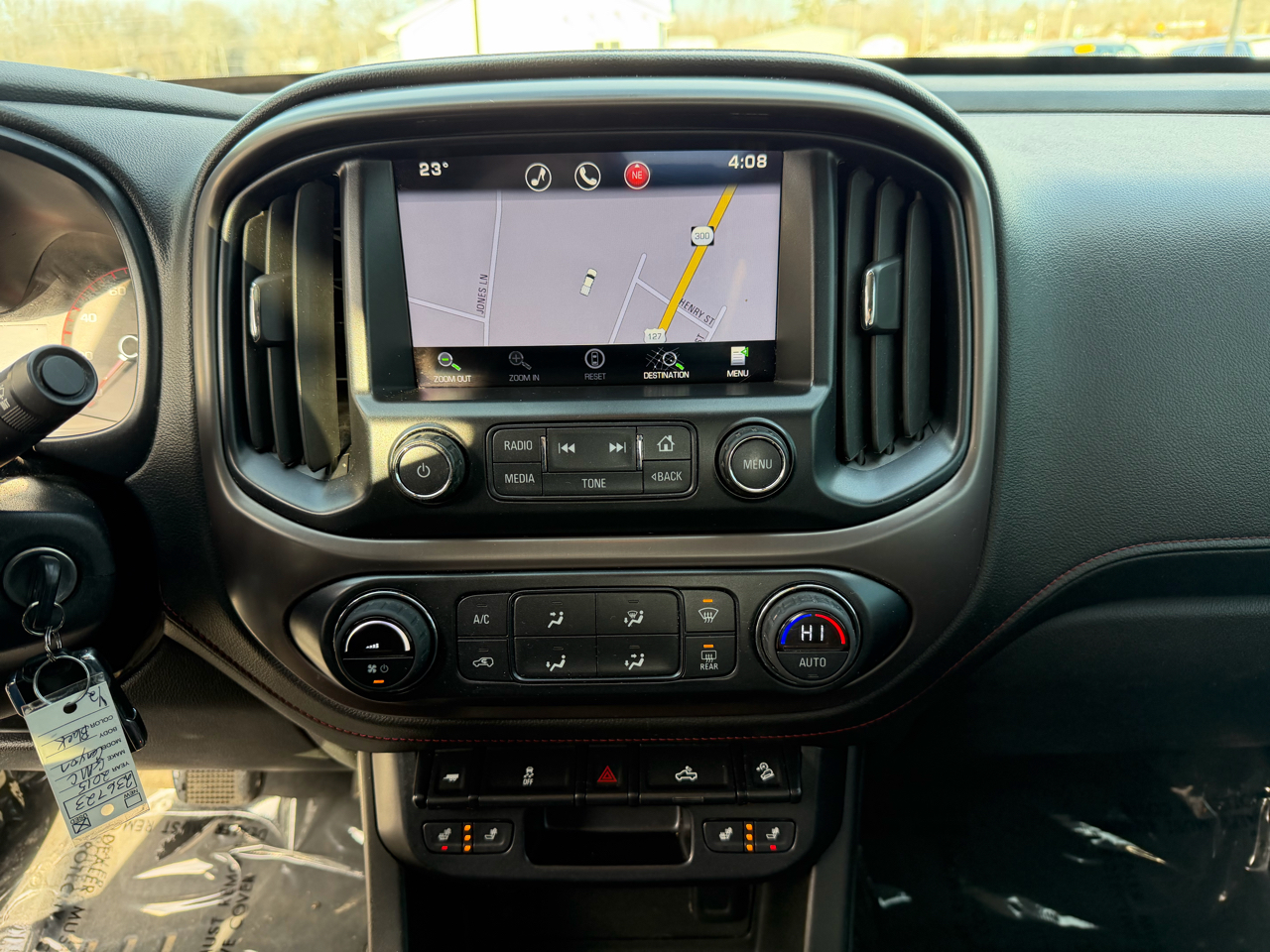 GMC Canyon 4WD Crew Cab 128.3" SLE 2015