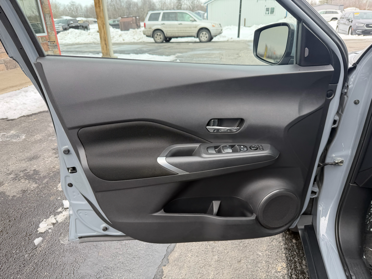 Nissan Kicks SV FWD 2021