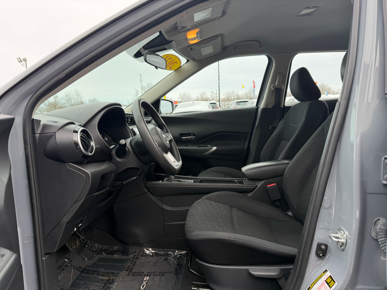 Nissan Kicks SV FWD 2021