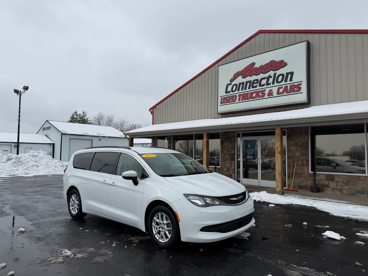 2021 Chrysler Voyager LXI FWD