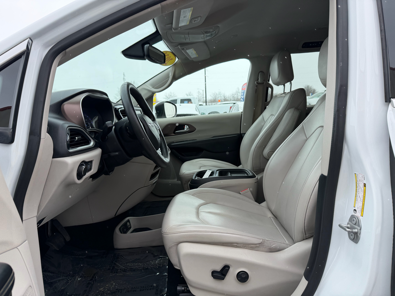 Chrysler Voyager LXI FWD 2021