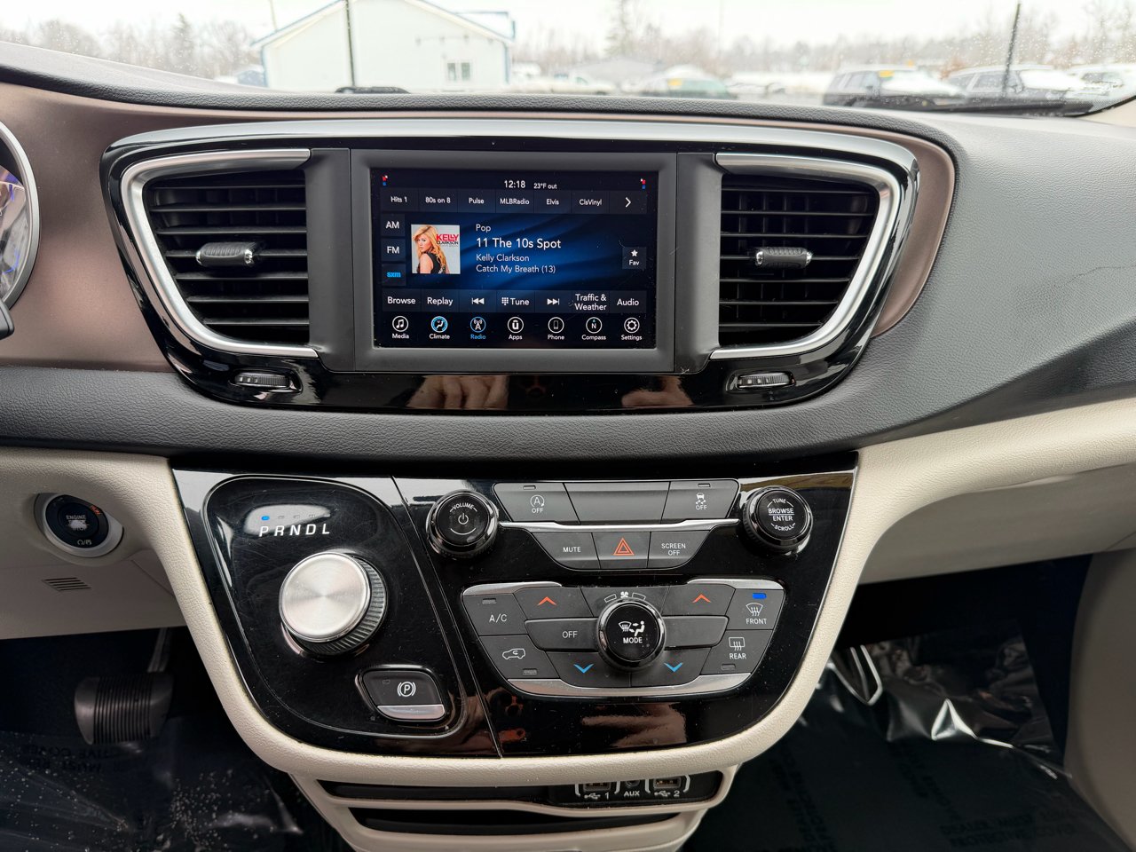 Chrysler Voyager LXI FWD 2021