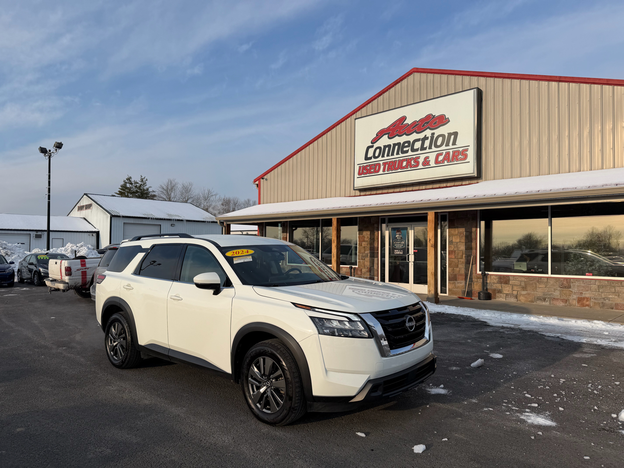 Nissan Pathfinder SV 4WD 2024