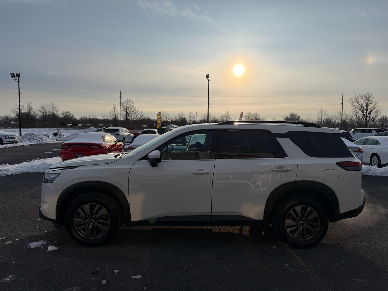 Nissan Pathfinder SV 4WD 2024