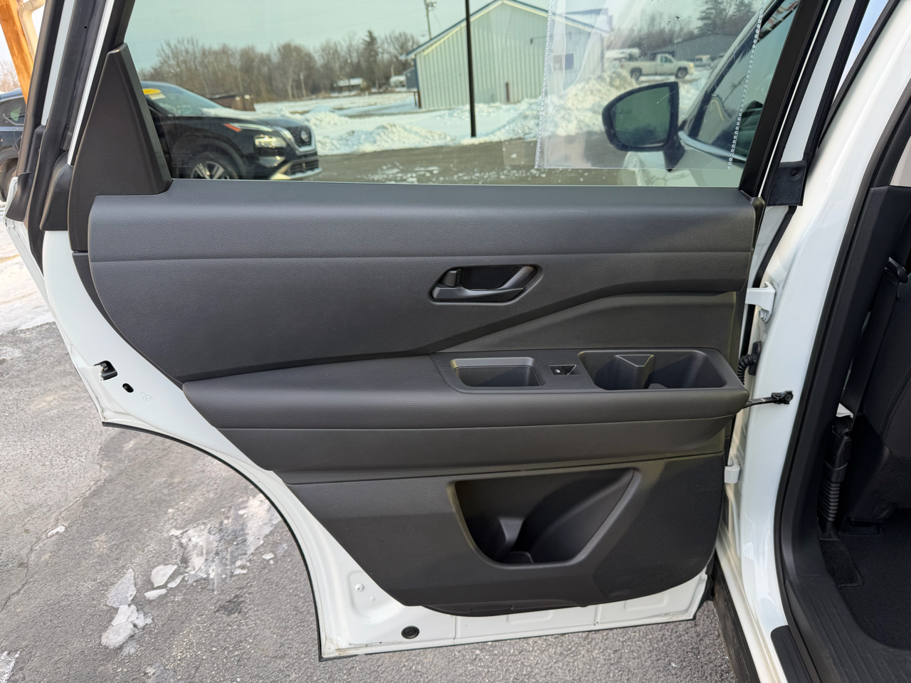 Nissan Pathfinder SV 4WD 2024