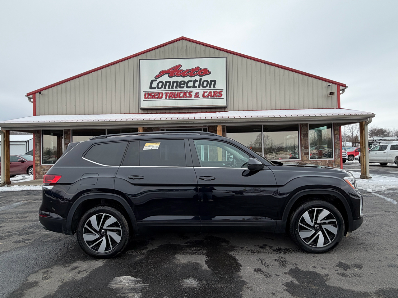 Volkswagen Atlas 2.0T SE w/Technology 4MOTION 2024