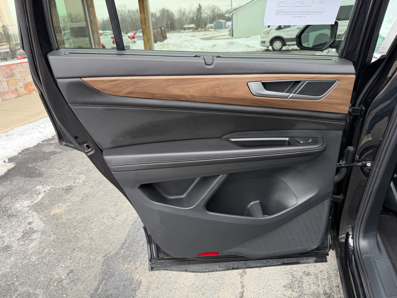 Volkswagen Atlas 2.0T SE w/Technology 4MOTION 2024