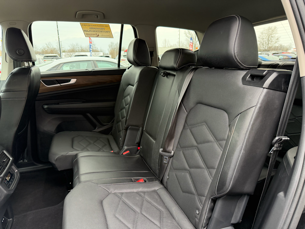 Volkswagen Atlas 2.0T SE w/Technology 4MOTION 2024