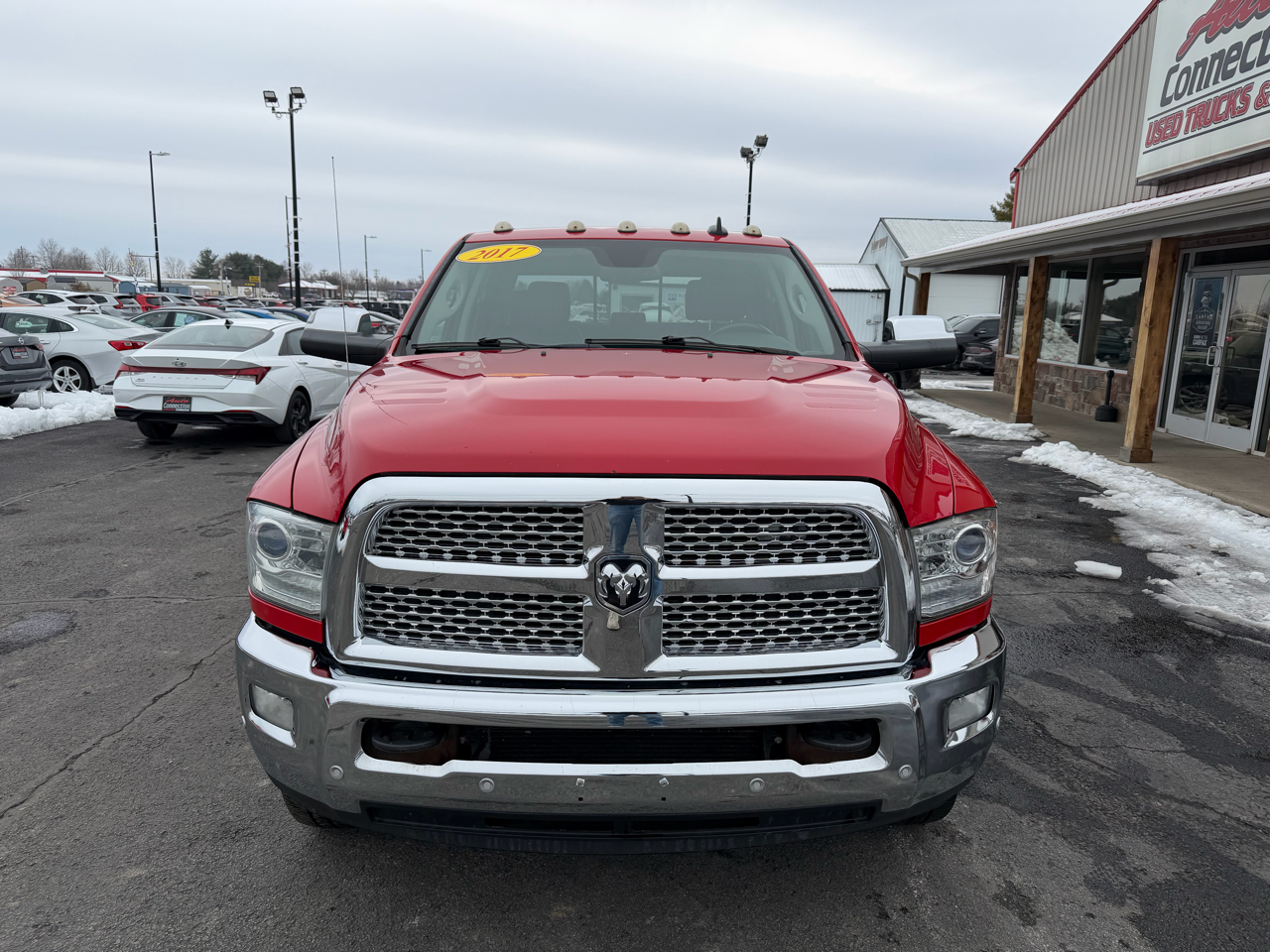 RAM 3500 Laramie 4x4 Crew Cab 8' Box 2017