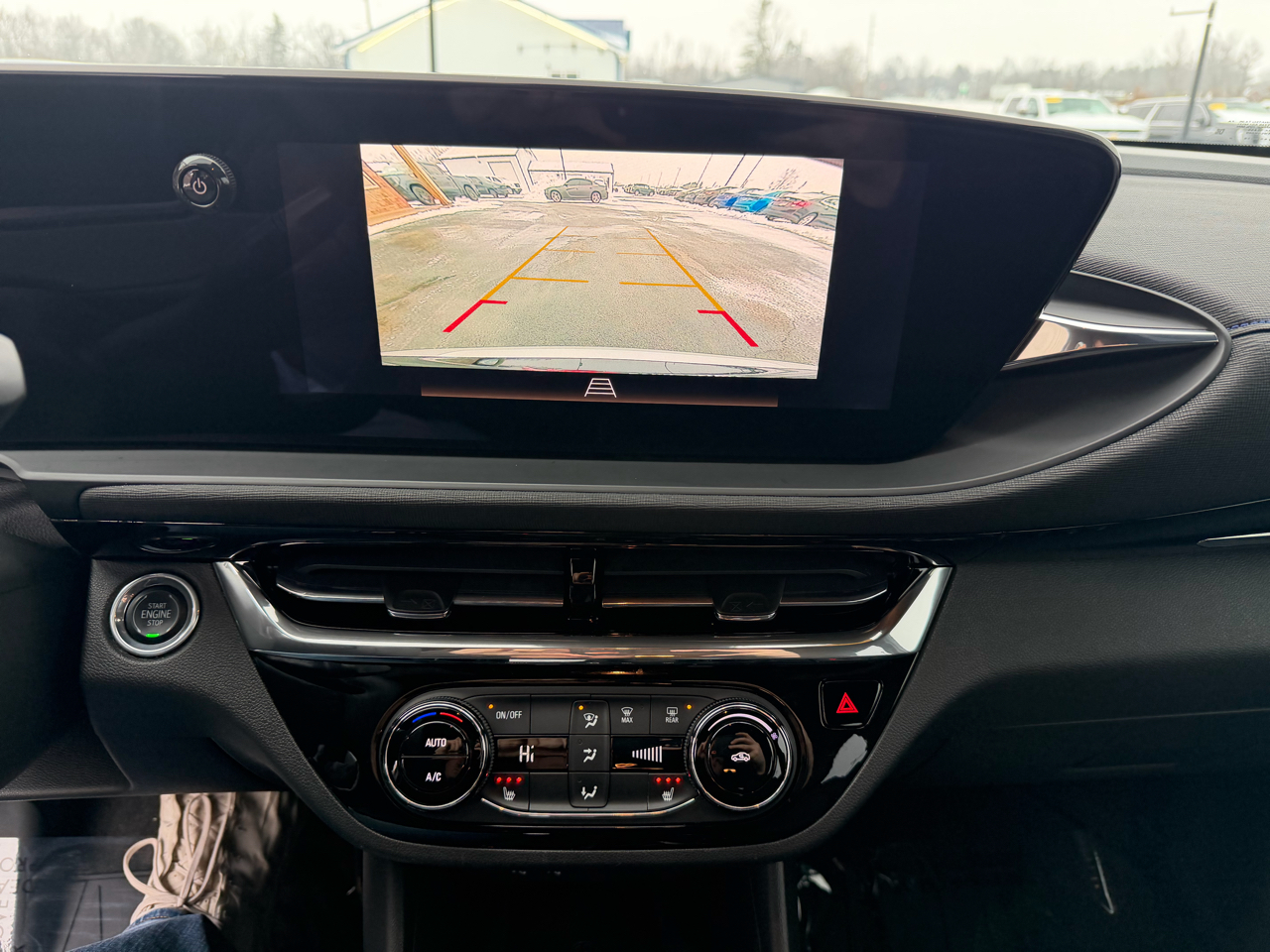 Buick Envista FWD 4dr Sport Touring 2025