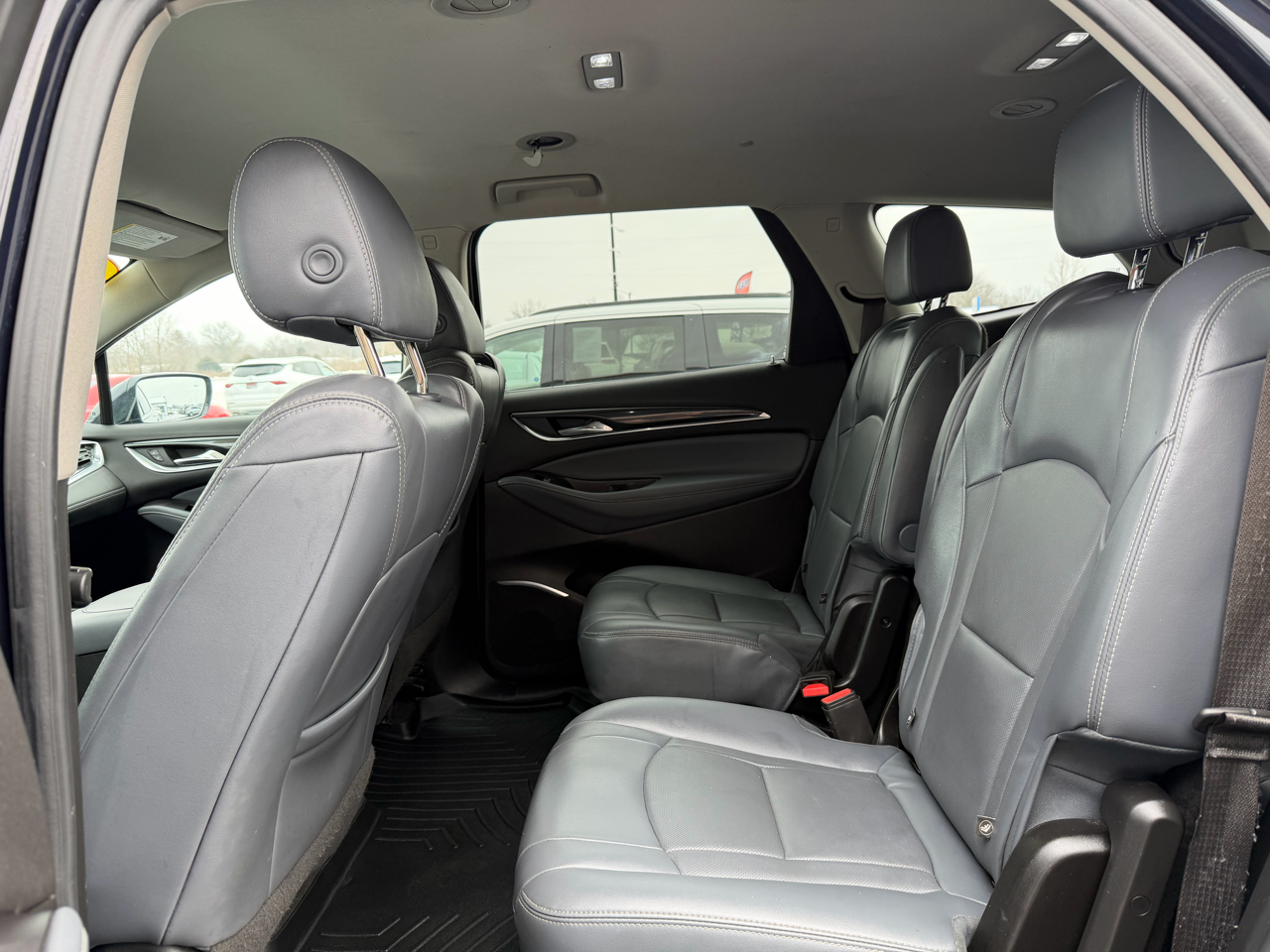 Buick Enclave FWD 4dr Essence 2020