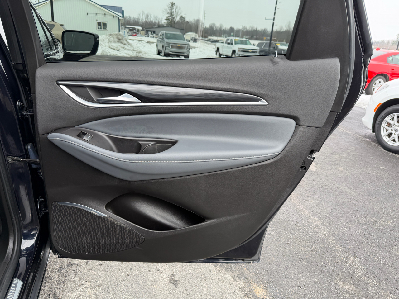 Buick Enclave FWD 4dr Essence 2020