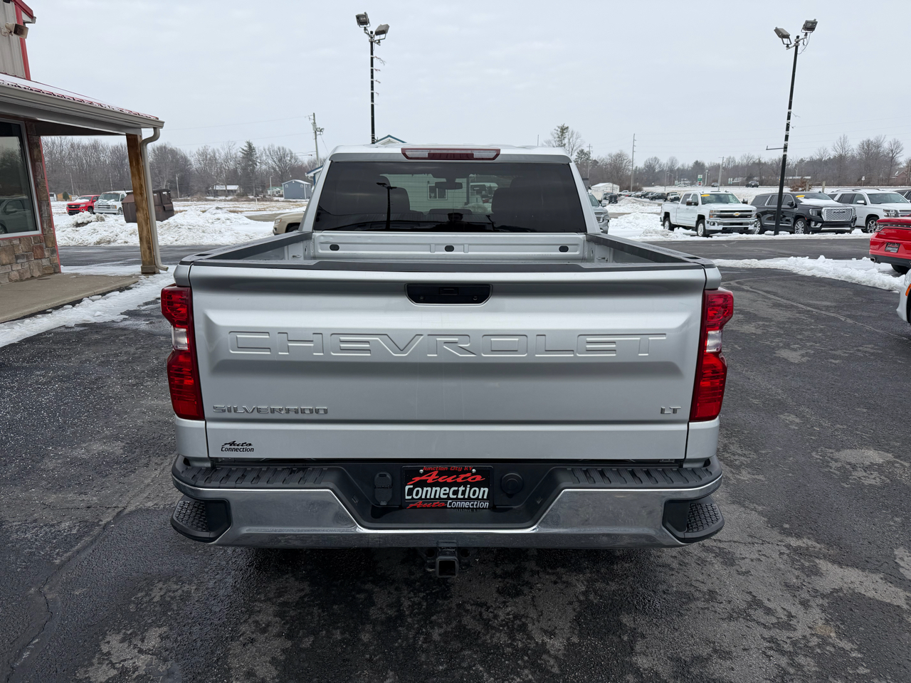 Chevrolet Silverado 1500 4WD Crew Cab 147" LT 2021