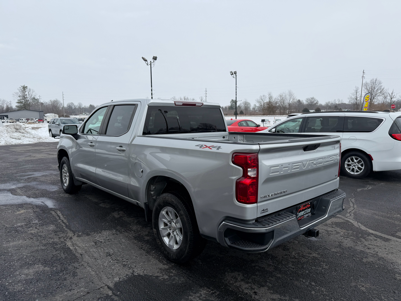 Chevrolet Silverado 1500 4WD Crew Cab 147" LT 2021