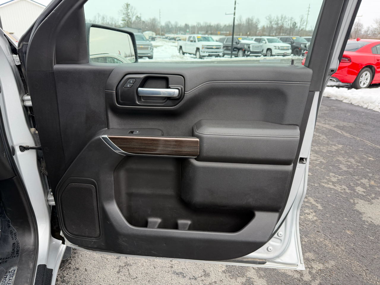 Chevrolet Silverado 1500 4WD Crew Cab 147" LT 2021