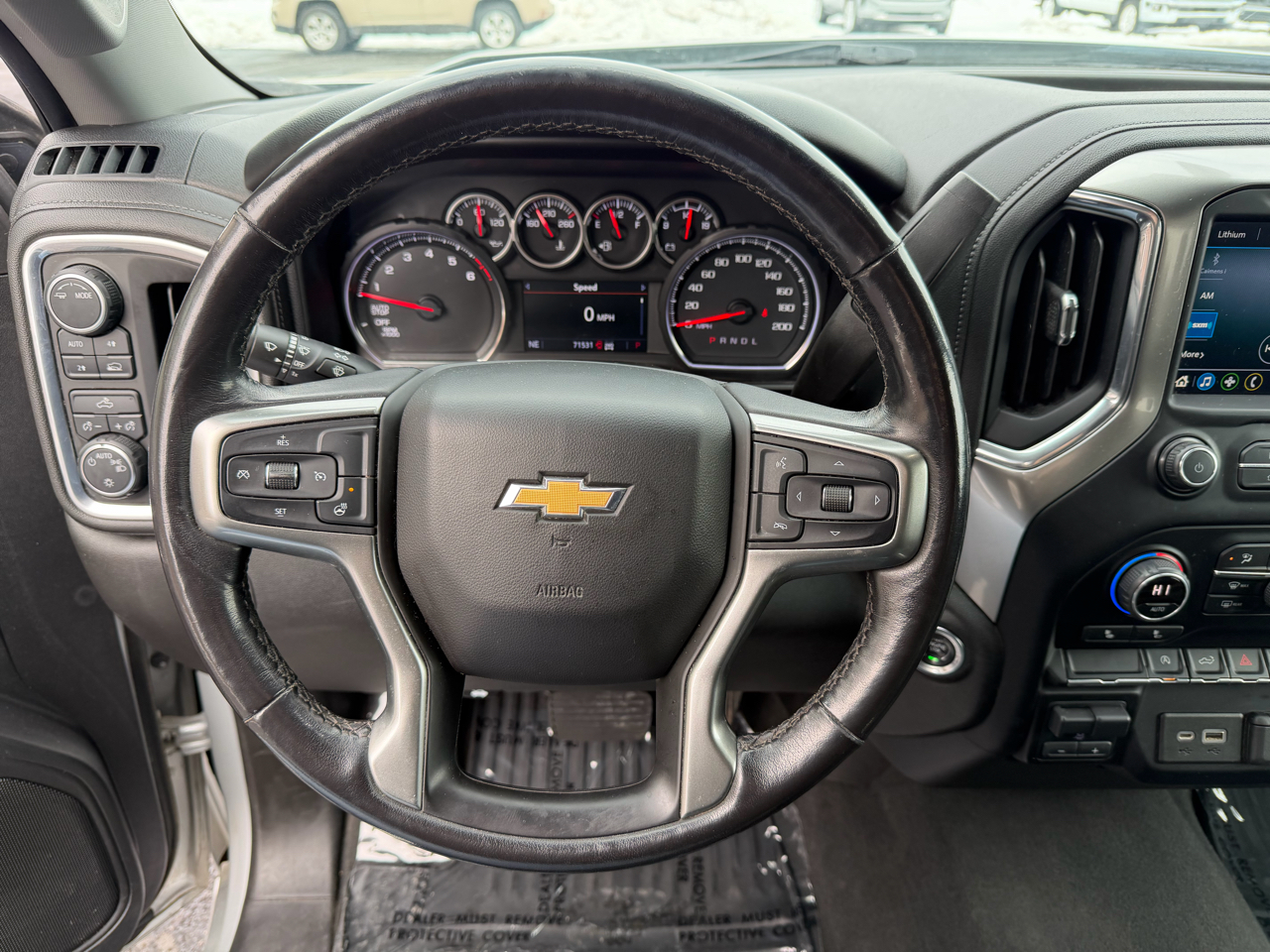 Chevrolet Silverado 1500 4WD Crew Cab 147" LT 2021