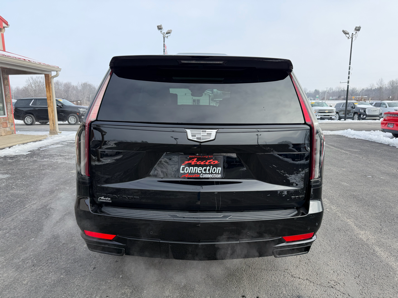 Cadillac Escalade 4WD 4dr Sport 2023