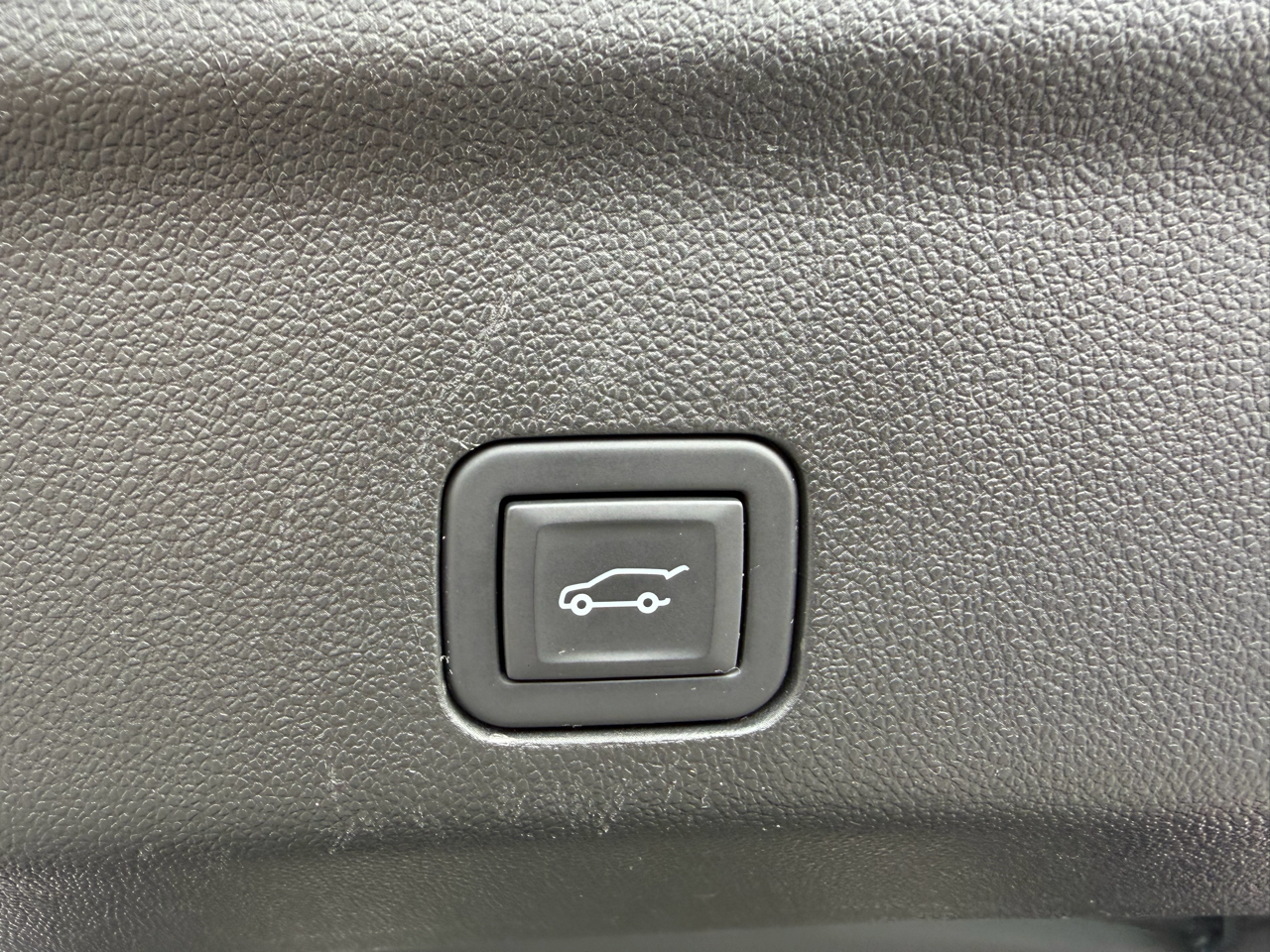 Cadillac Escalade 4WD 4dr Sport 2023