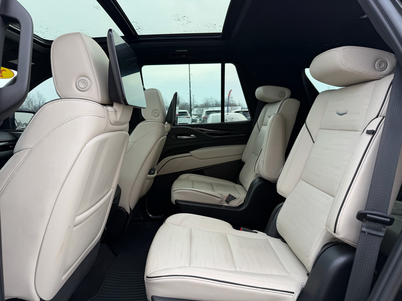 Cadillac Escalade 4WD 4dr Sport 2023